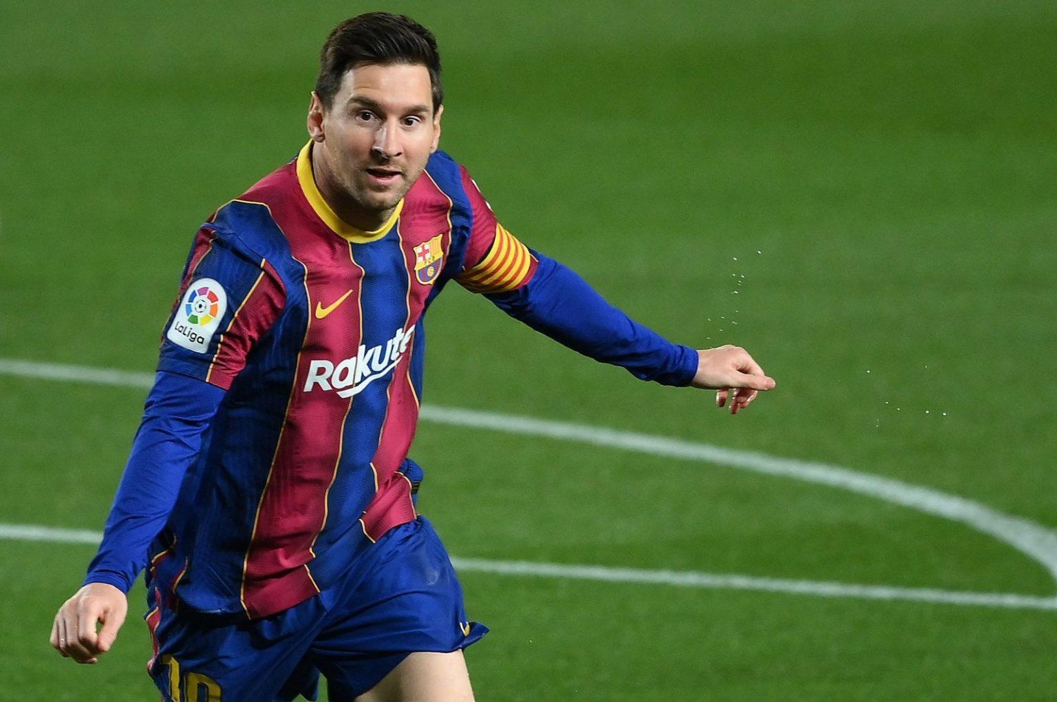 10 Highest Paid Footballers In The World And Their Weekly Wages wp 1639492679538